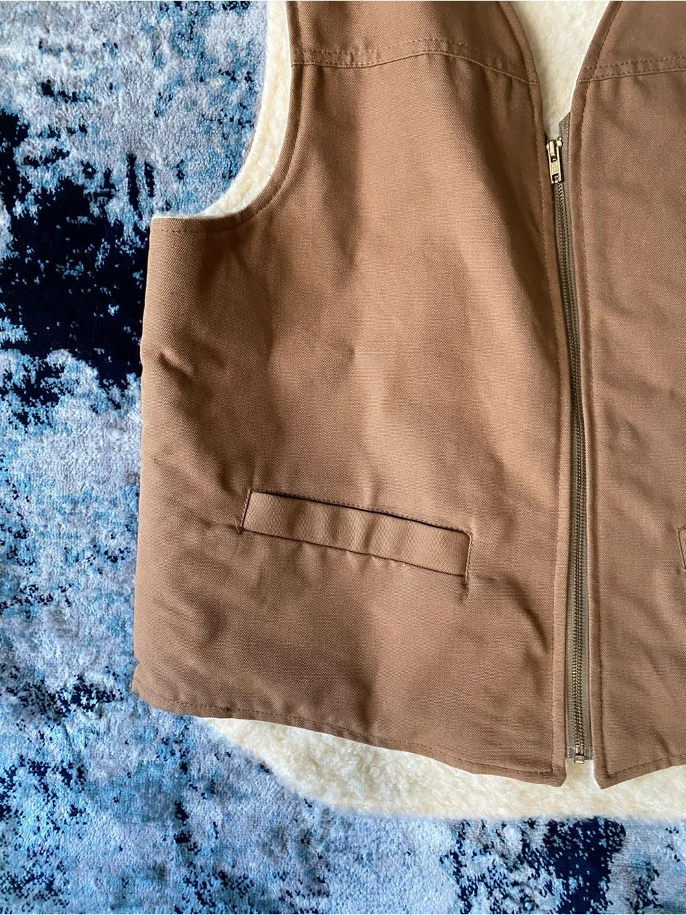 Vintage 80’s/90’s Carhartt Men’s Brown Sherpa-Lined Duck Vest